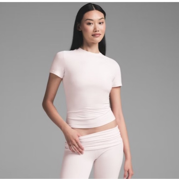 SKIMS Cotton Jersey T Shirt in Barely Pink size Large. NOT THE CROPPED! - Picture 2 of 10